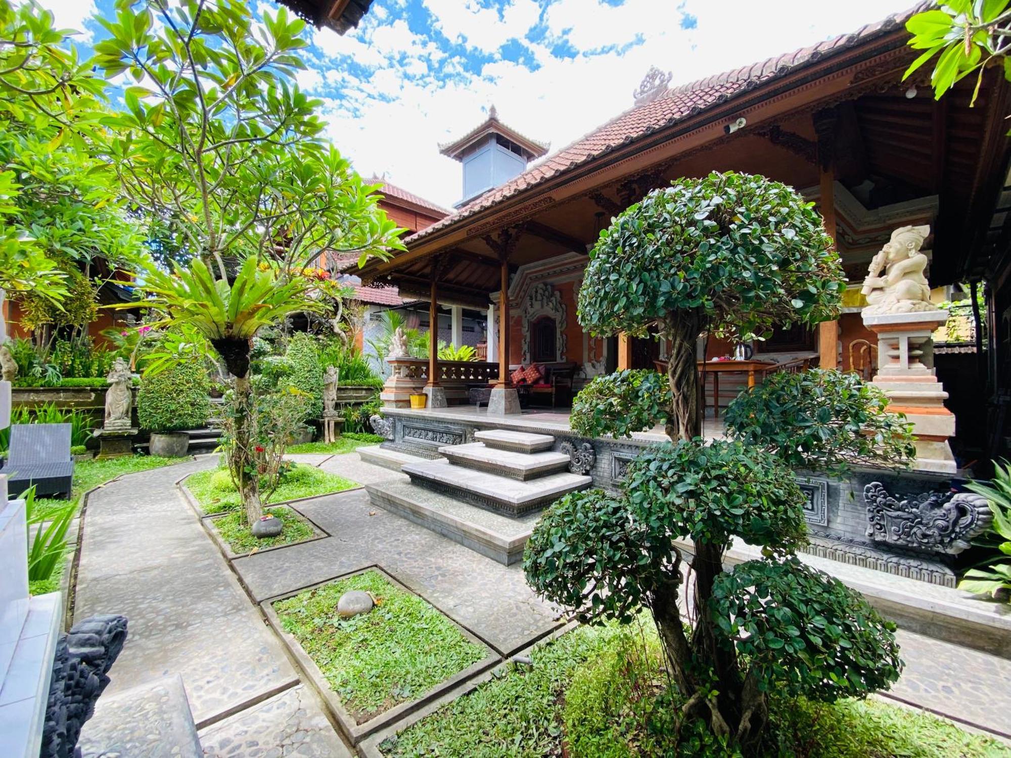 Aura Bisma Guesthouse Ubud  Ngoại thất bức ảnh