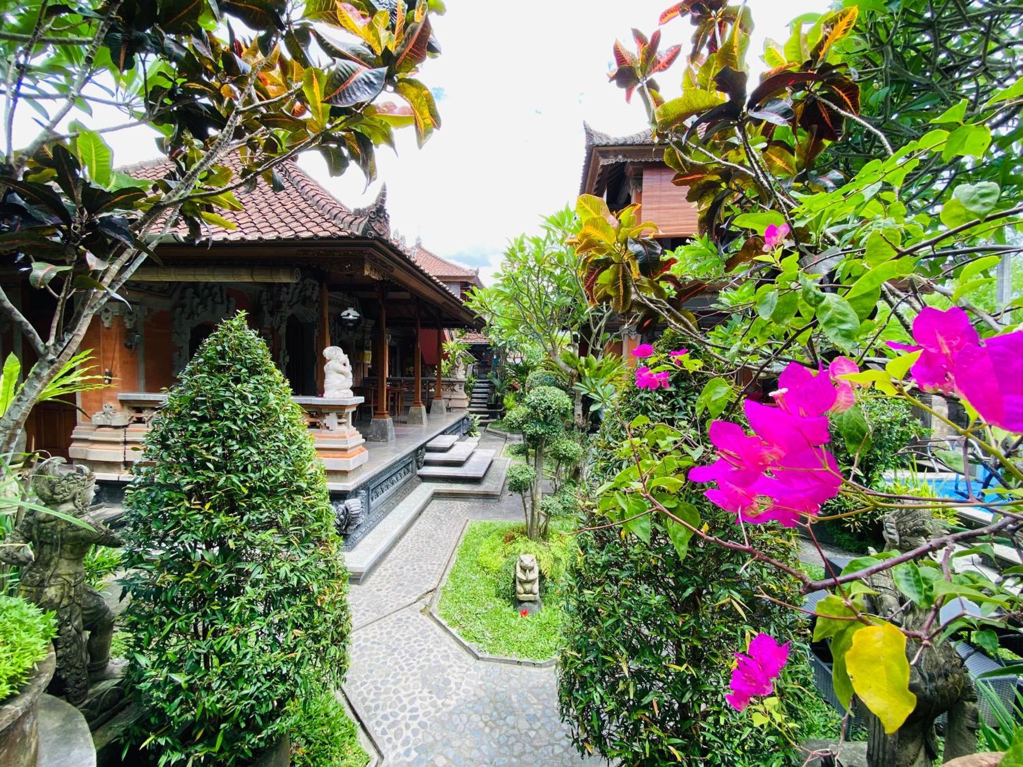 Aura Bisma Guesthouse Ubud  Ngoại thất bức ảnh