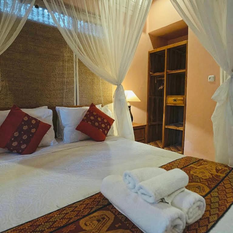Aura Bisma Guesthouse Ubud  Ngoại thất bức ảnh