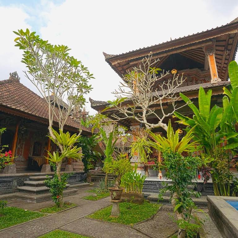 Aura Bisma Guesthouse Ubud  Ngoại thất bức ảnh